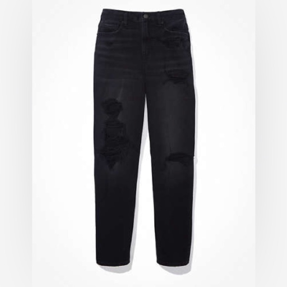 American Eagle relaxed ripped mom jeans